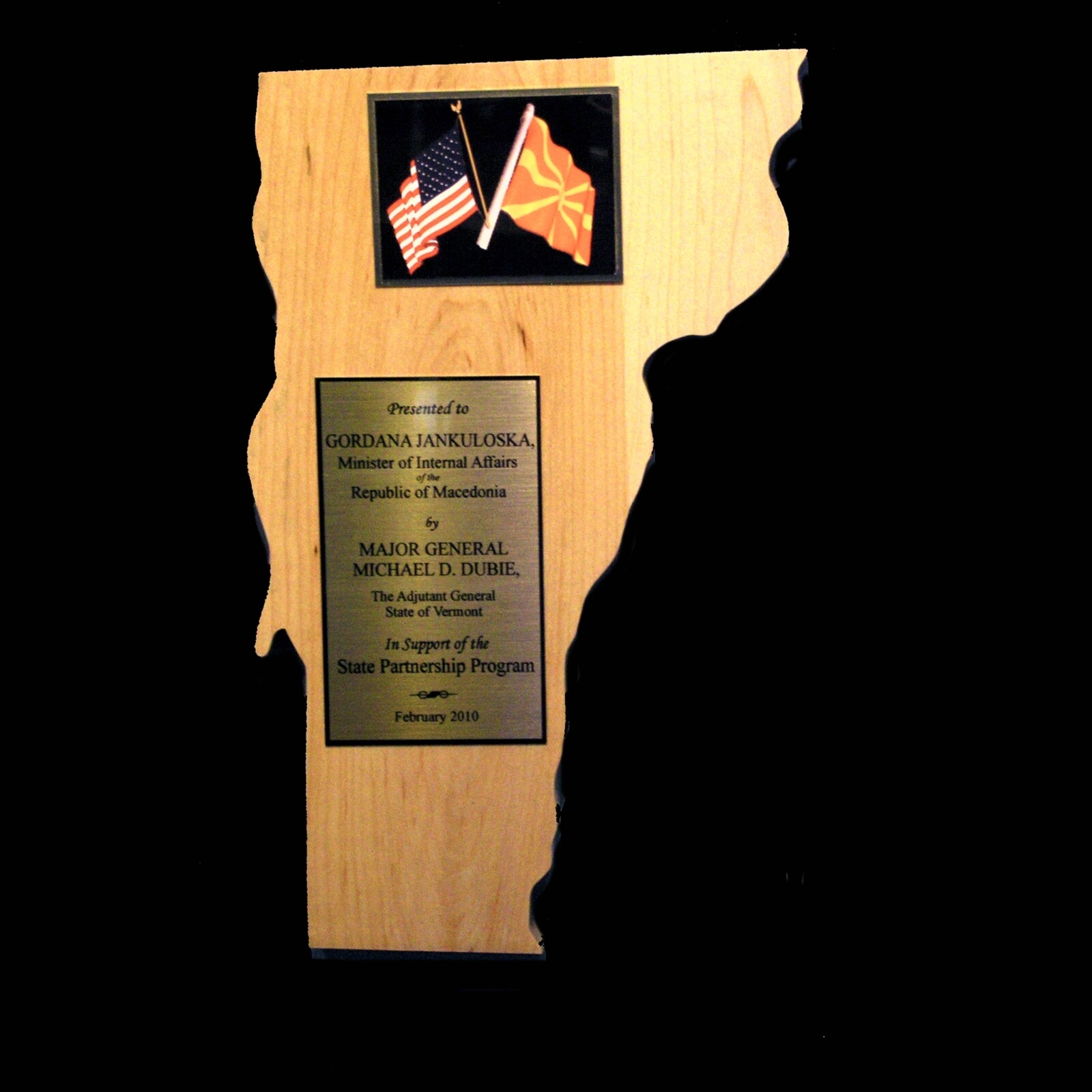 Vermont shaped maple plaque