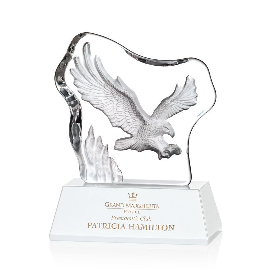 3D Sculpture of Hunting Eagle Sculpture In Optical Crystal with 8 Base Colors
