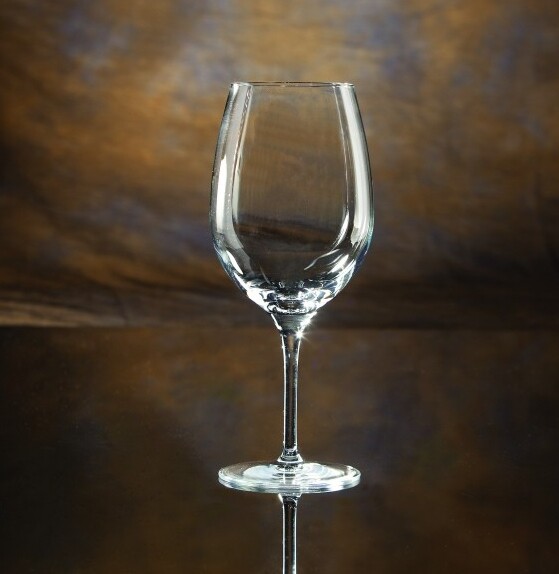 Wine Glasses: Sets of 6